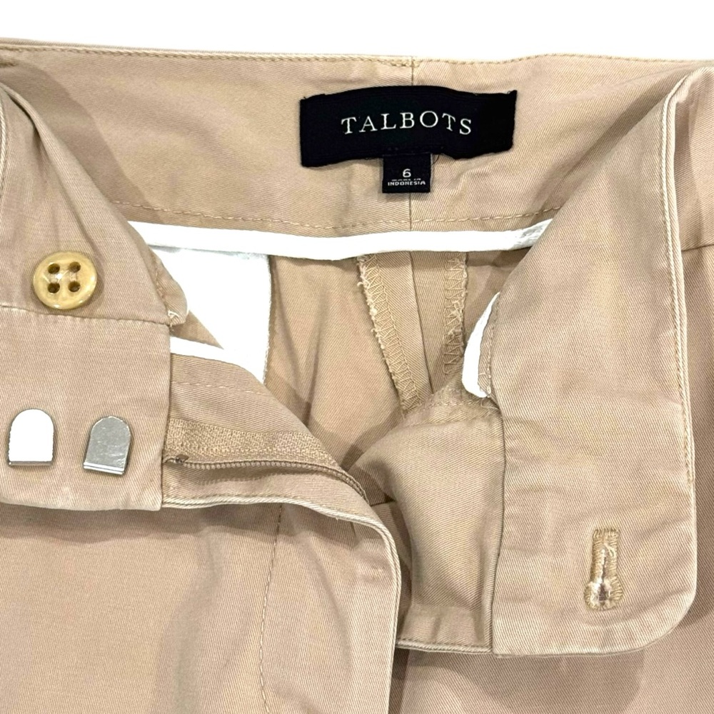 The Perfect Short Size 6 Light Khaki Stretch 10.5” Chino Bermuda Shorts - Picture 6 of 7